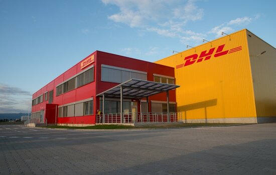 Exteriérové žalúzie Prominent, DHL, Bratislava